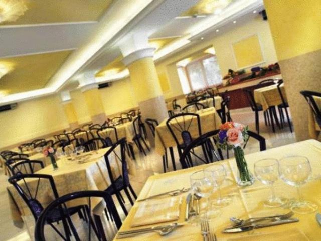 Hotel Grado Bellaria-Igea Marina Buitenkant foto